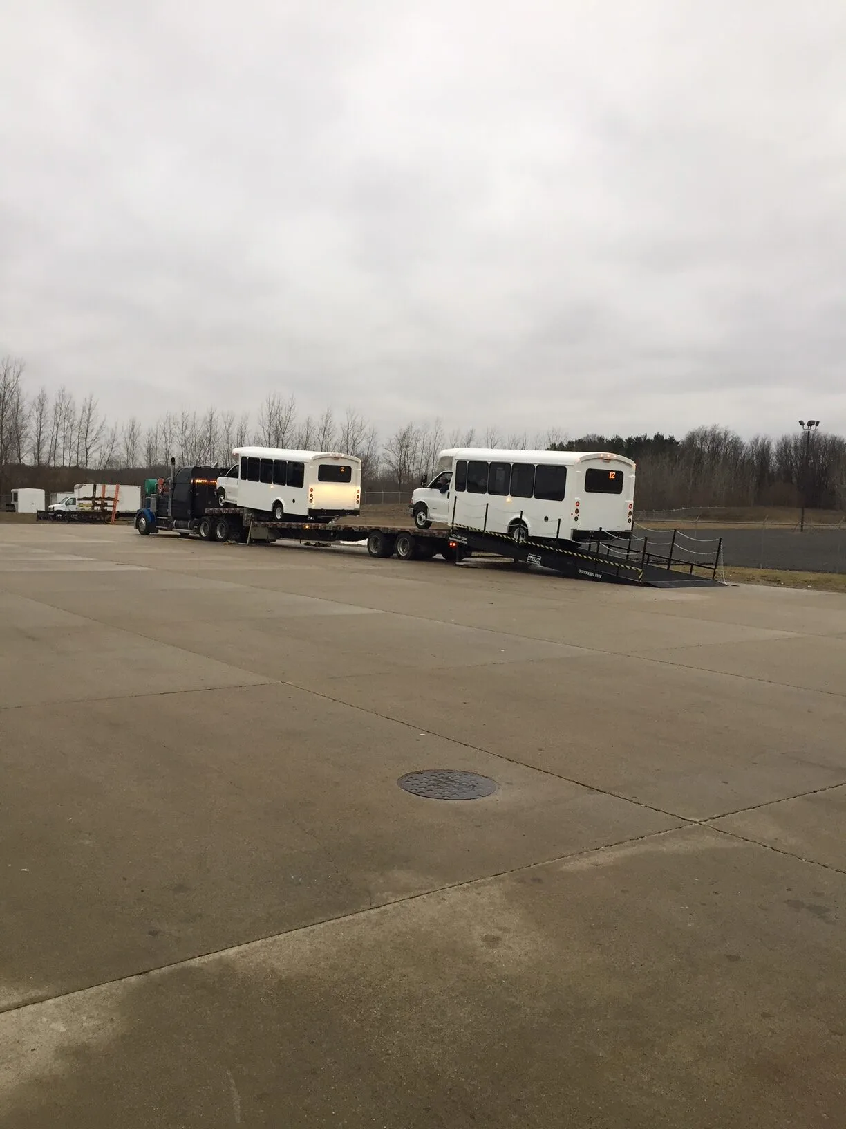 30k weight capacity equipment ramp