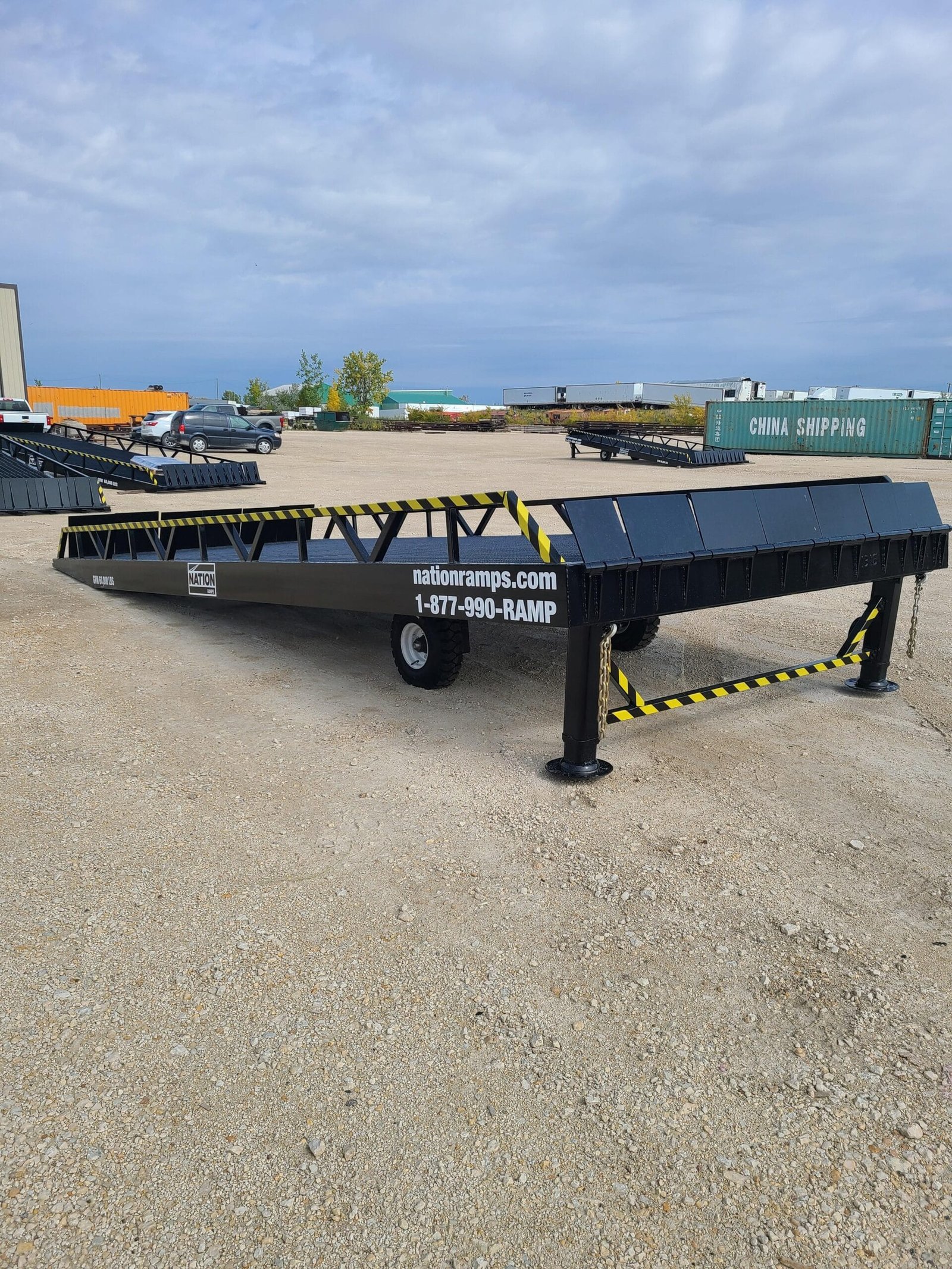 Mobile equipment loader