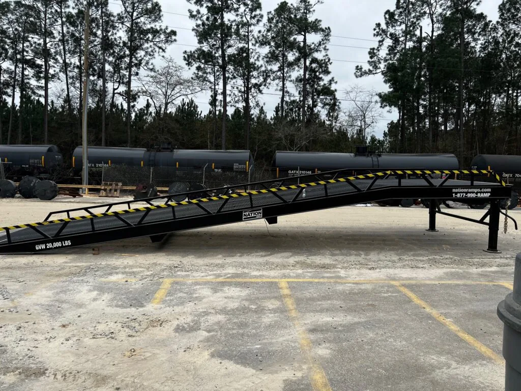 PORTABLE LOADING RAMP